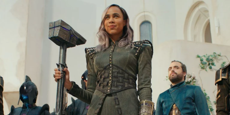 The Marvels: a new teaser trailer shows Captain Marvel and Dar-Benn fighting